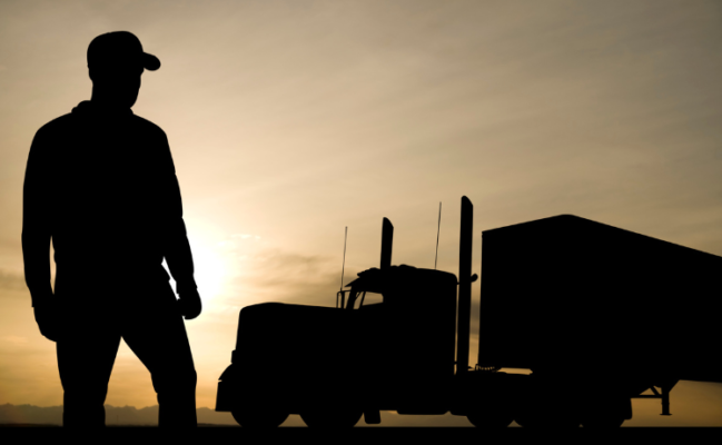 Pros and Cons of Being a Truck Driver